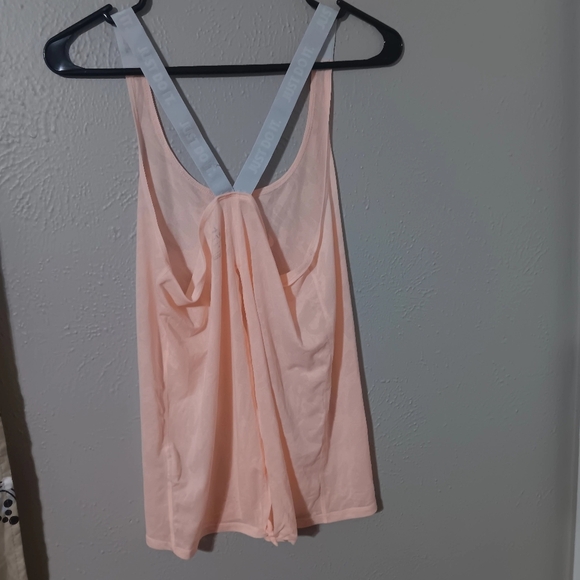 2 Nike Dri-FIT Casual Sports T-Shirts - Picture 8 of 14